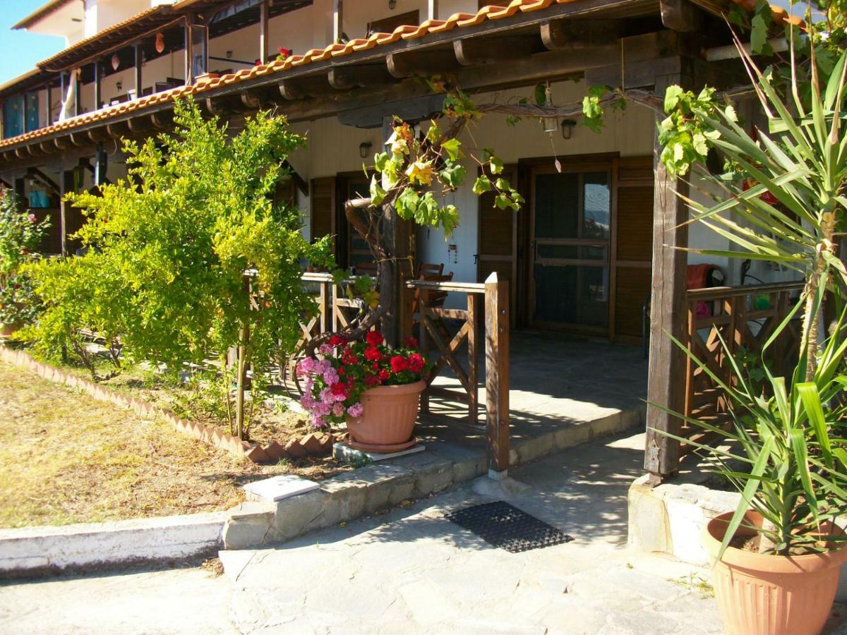 Elli'S House Villa Иерисос Екстериор снимка